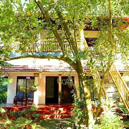 Marari John'S Beach Apartment Mararikulam Exterior photo
