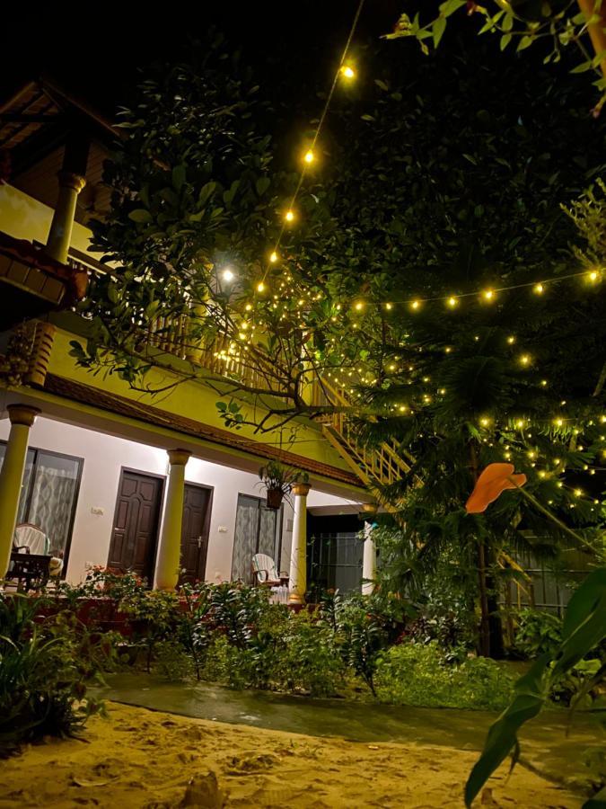 Marari John'S Beach Apartment Mararikulam Exterior photo